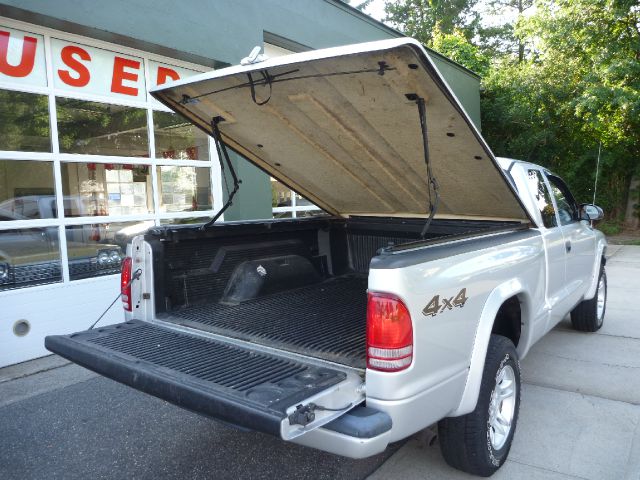 Dodge Dakota 2003 photo 3