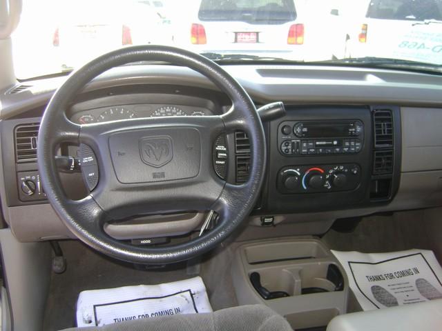 Dodge Dakota 2003 photo 3