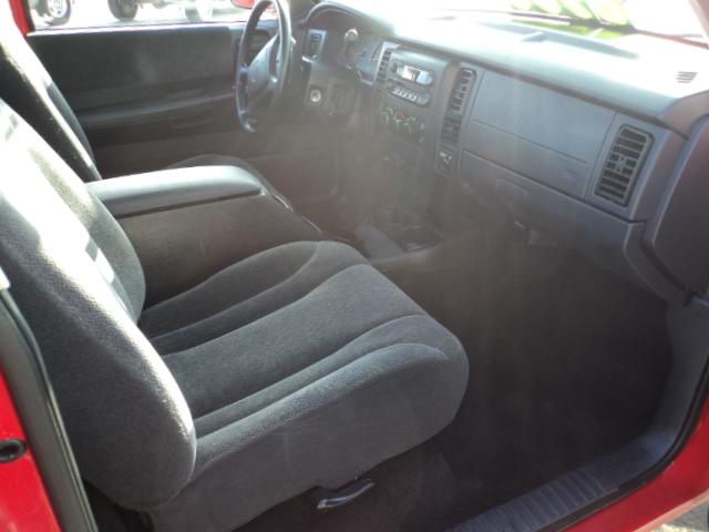 Dodge Dakota 2003 photo 2