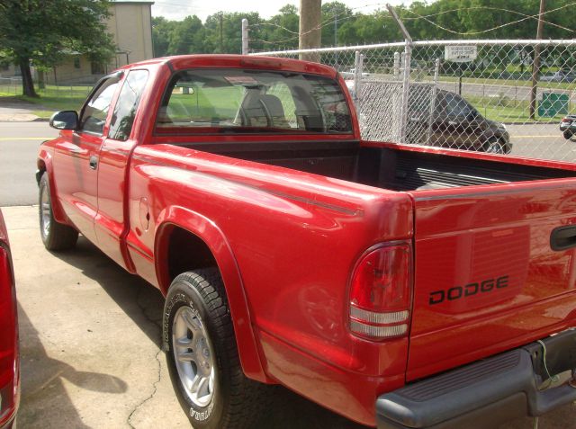 Dodge Dakota Premier 4x4 SUV Pickup Truck