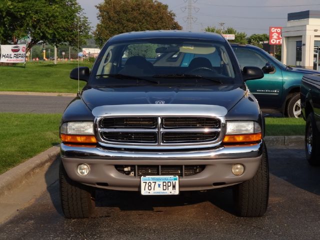 Dodge Dakota 2003 photo 2