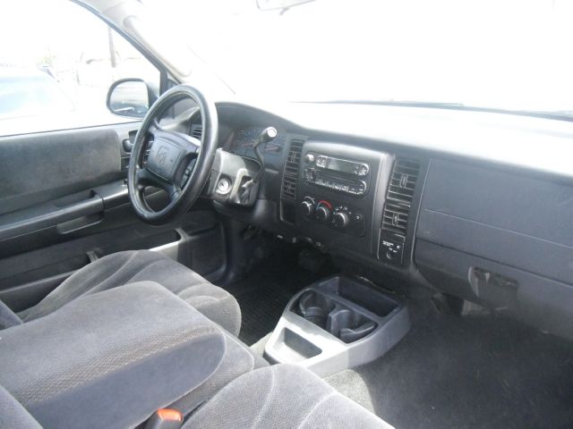 Dodge Dakota 2003 photo 13