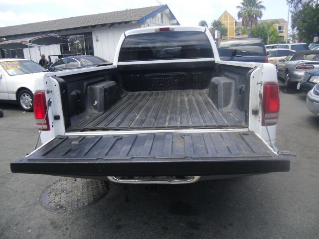 Dodge Dakota 2003 photo 18