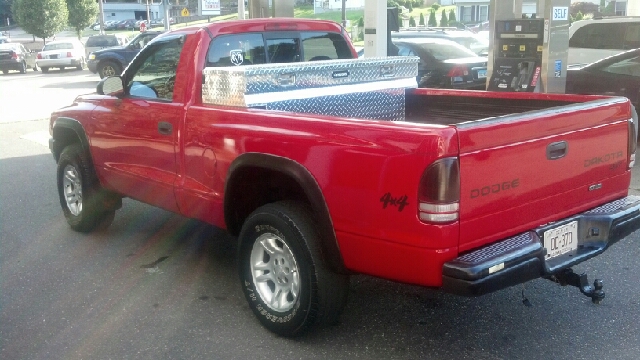 Dodge Dakota Wolfsburg Edition Sedan Pickup Truck