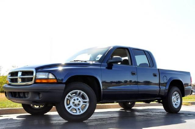 Dodge Dakota 2004 photo 1