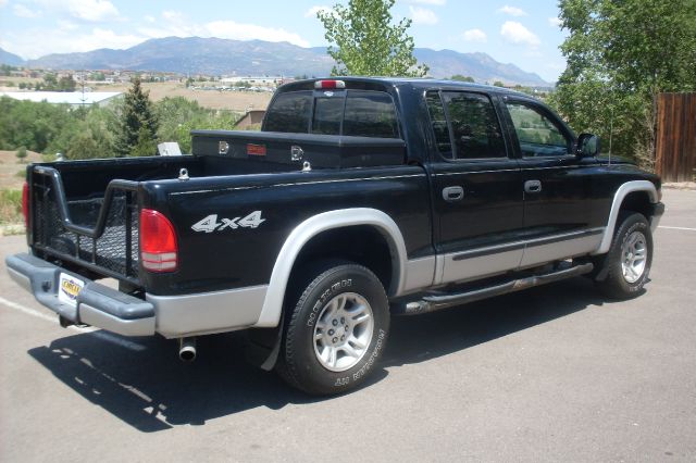 Dodge Dakota 2004 photo 2