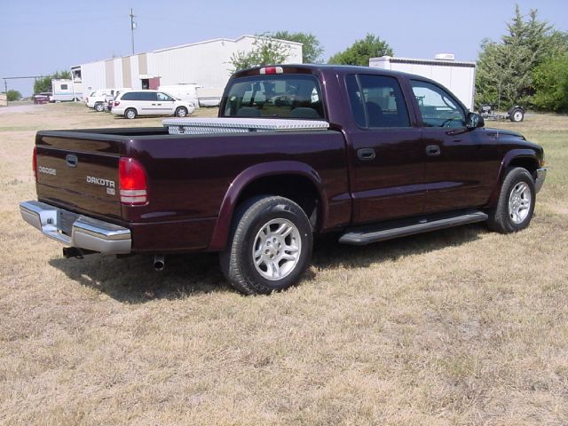 Dodge Dakota 2004 photo 2