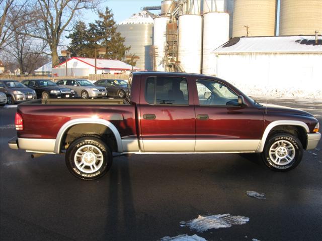 Dodge Dakota SLT Pickup