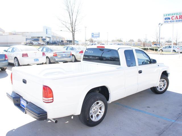Dodge Dakota 2004 photo 3