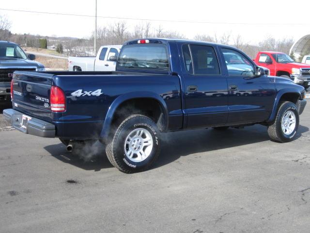 Dodge Dakota 2004 photo 2