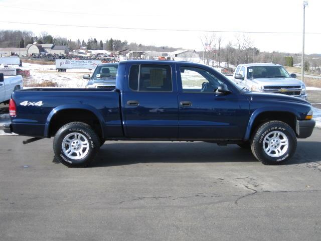 Dodge Dakota 2004 photo 3