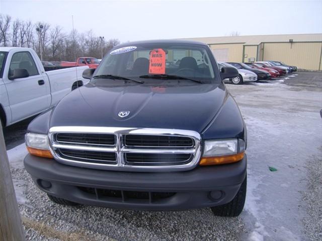 Dodge Dakota 2004 photo 3