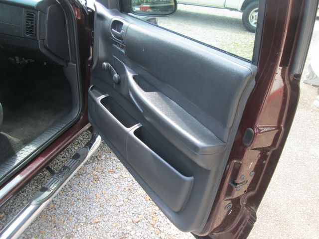 Dodge Dakota 2004 photo 16