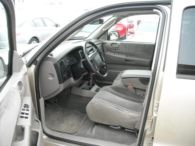 Dodge Dakota 2004 photo 3