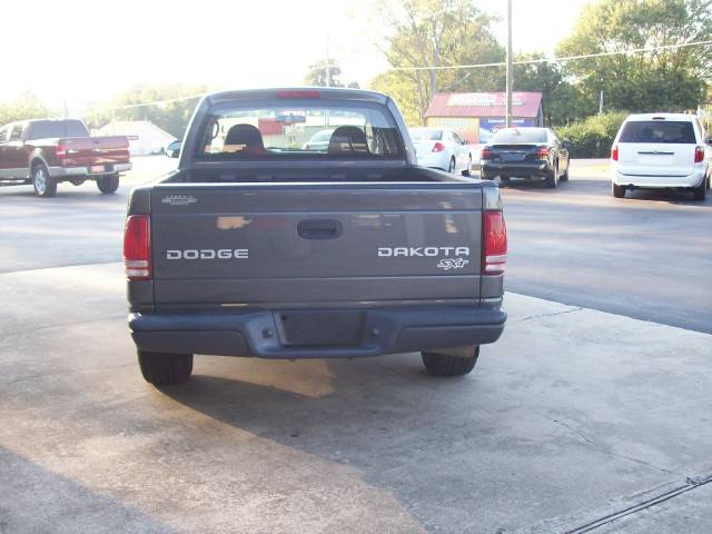 Dodge Dakota 2004 photo 2