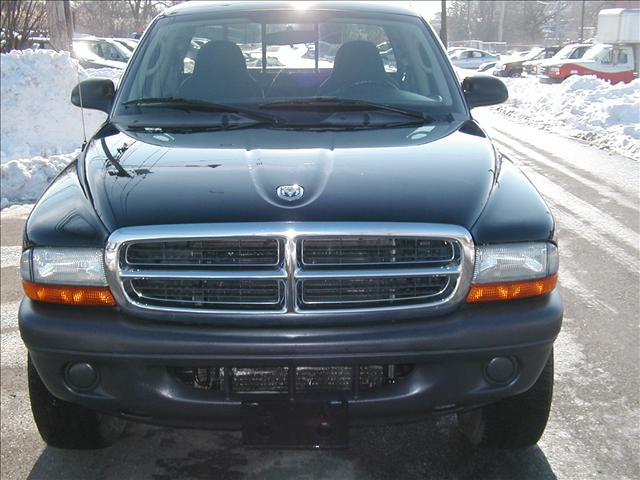 Dodge Dakota S Extended Cab Pickup