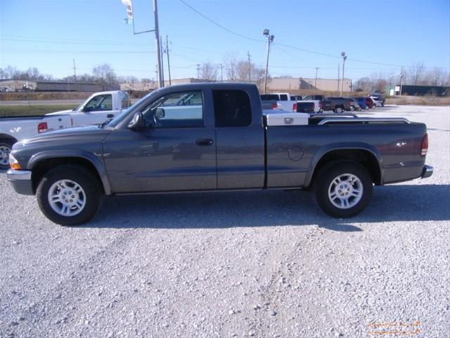 Dodge Dakota 2004 photo 3