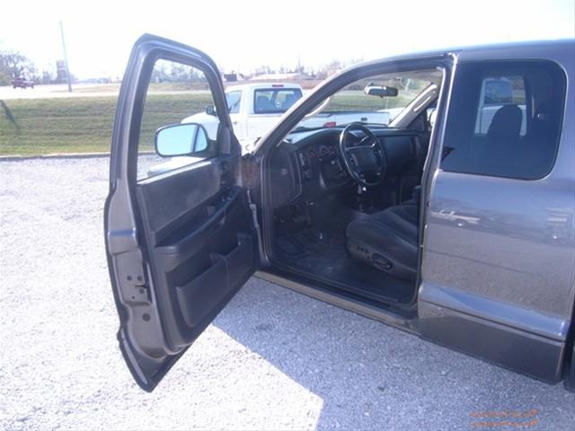 Dodge Dakota 2004 photo 5