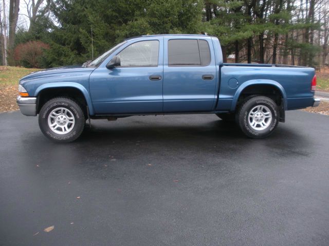 Dodge Dakota 2004 photo 2