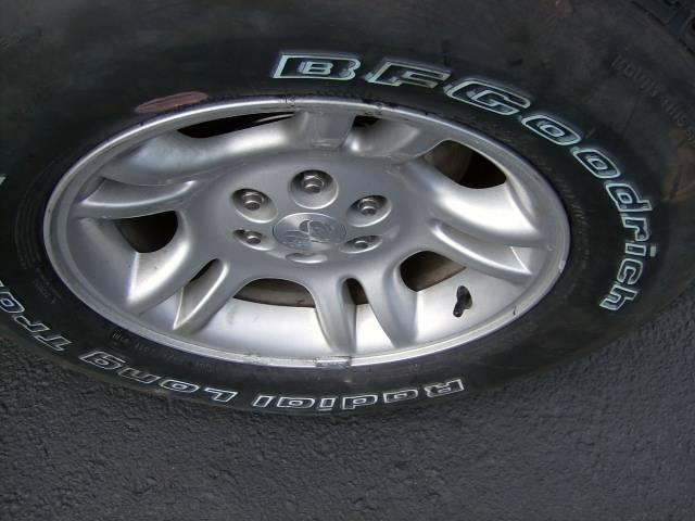 Dodge Dakota 2004 photo 2