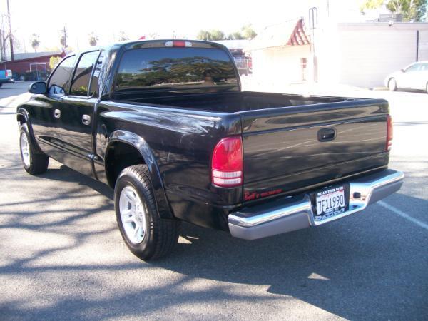 Dodge Dakota SLT Pickup