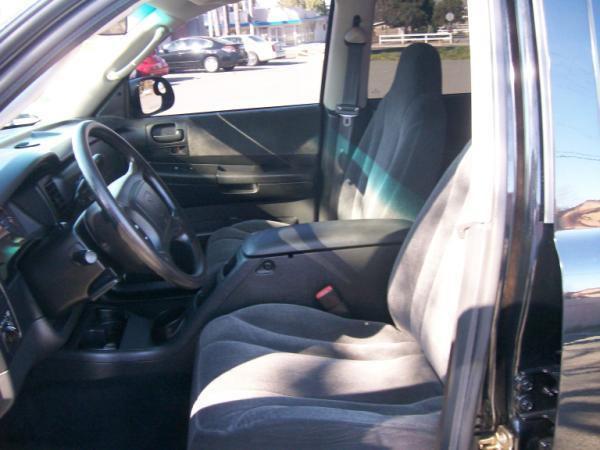 Dodge Dakota 2004 photo 1