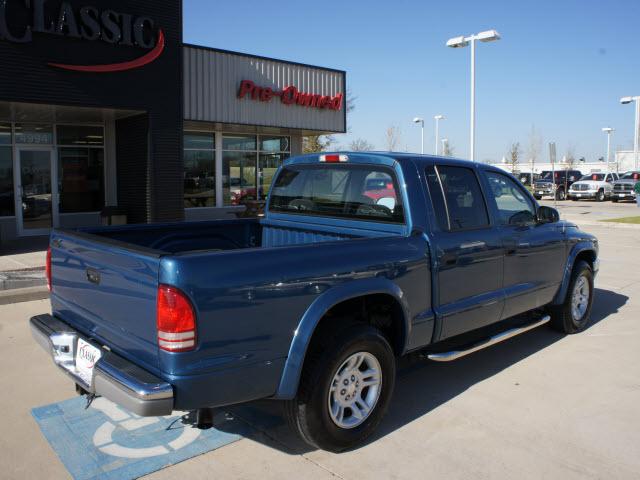 Dodge Dakota 2004 photo 1