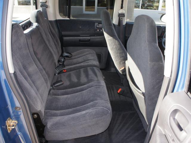 Dodge Dakota 2004 photo 3