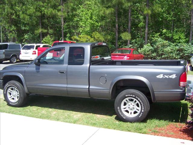 Dodge Dakota 2004 photo 1
