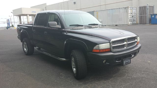 Dodge Dakota 2004 photo 2