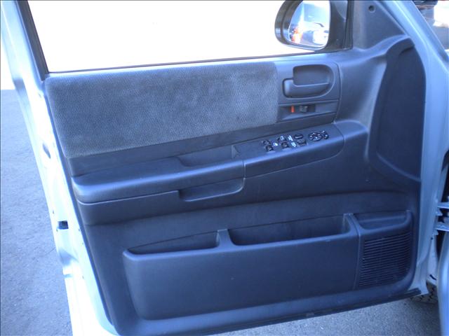 Dodge Dakota 2004 photo 3