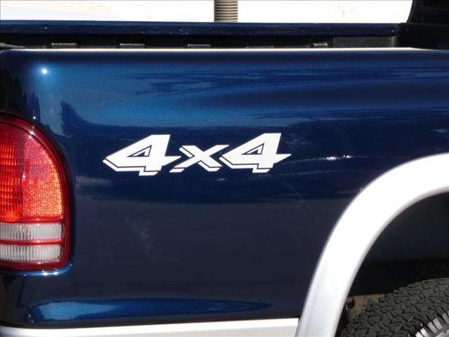 Dodge Dakota 2004 photo 3