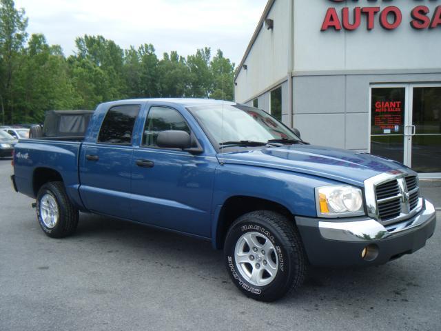 Dodge Dakota 2005 photo 1