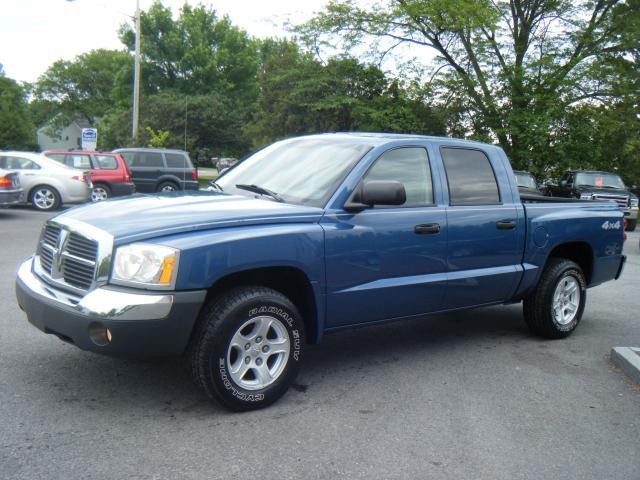 Dodge Dakota 2005 photo 3