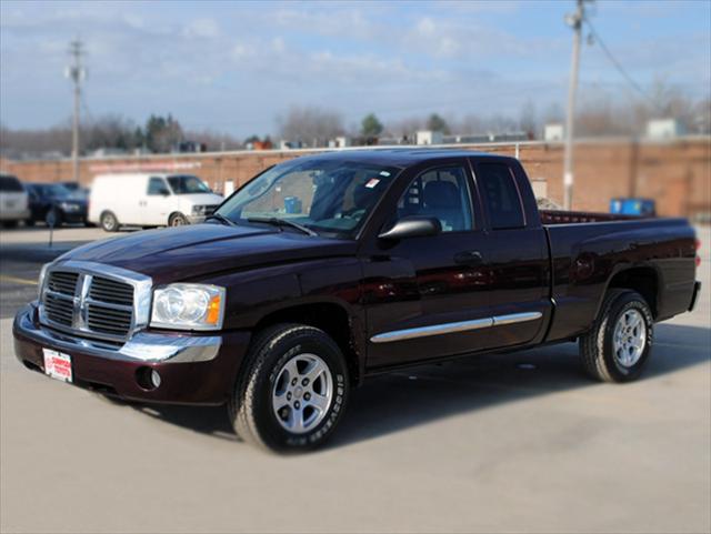 Dodge Dakota 2005 photo 1