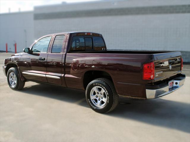 Dodge Dakota 2005 photo 3