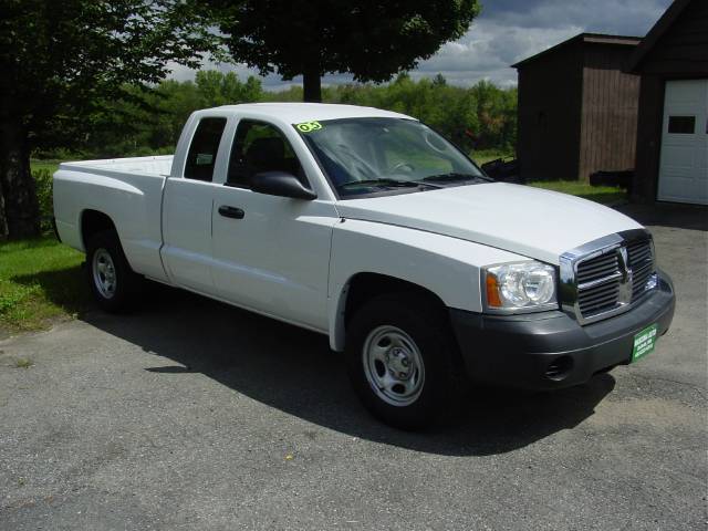Dodge Dakota 2005 photo 2