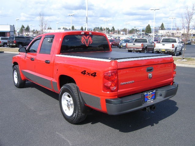 Dodge Dakota 2005 photo 3