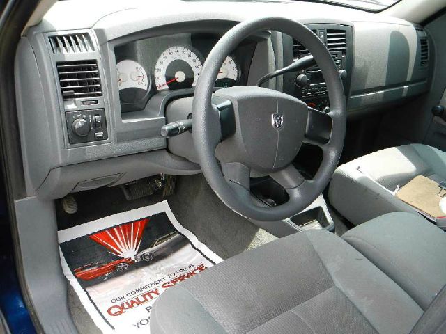 Dodge Dakota 2005 photo 4