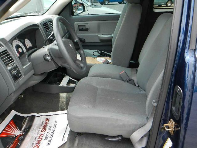 Dodge Dakota 2005 photo 8
