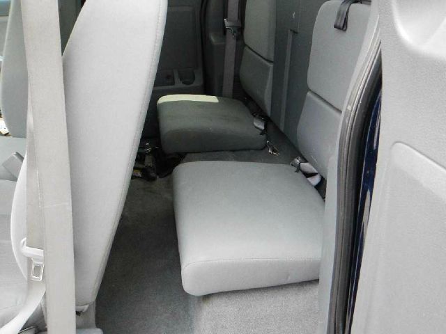 Dodge Dakota 2005 photo 9