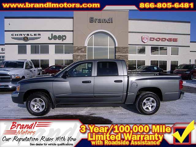 Dodge Dakota SLT Pickup