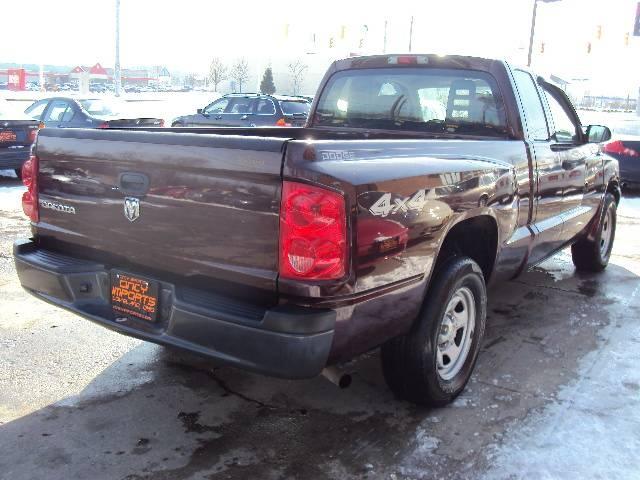 Dodge Dakota 2005 photo 4