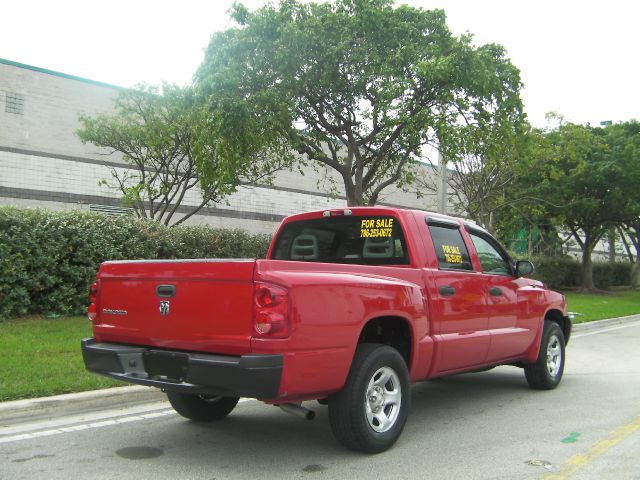 Dodge Dakota 2005 photo 1