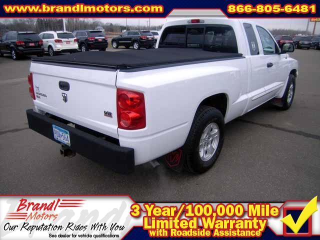 Dodge Dakota 2005 photo 3