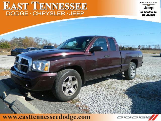 Dodge Dakota SLT Pickup