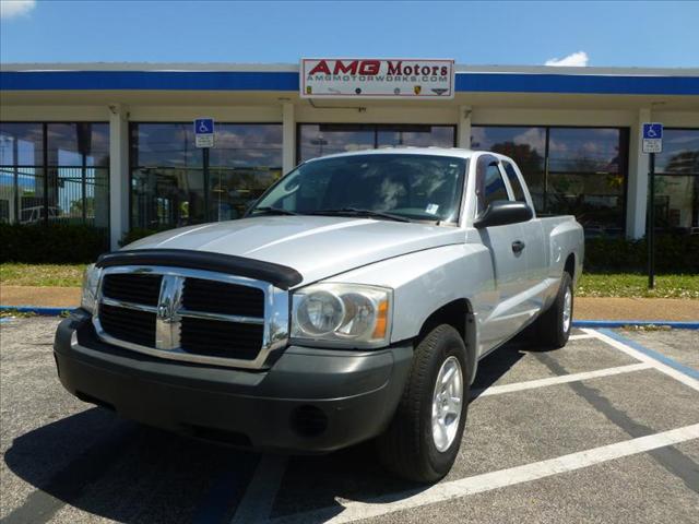 Dodge Dakota 2005 photo 2