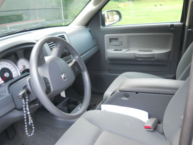 Dodge Dakota 2005 photo 3
