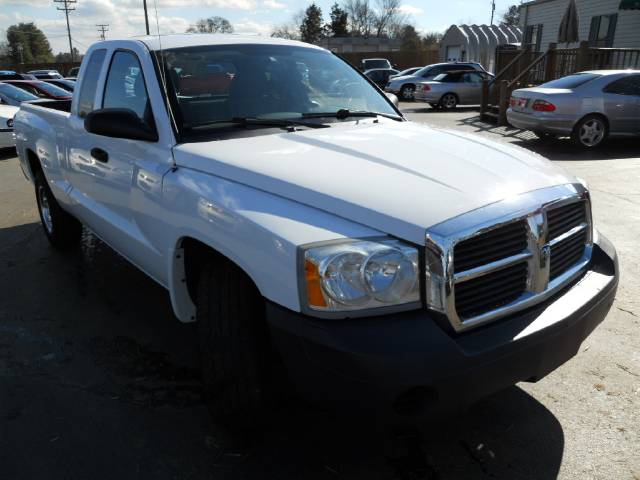 Dodge Dakota 2005 photo 3