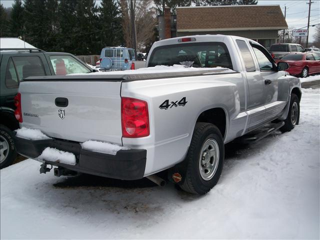 Dodge Dakota 2005 photo 3